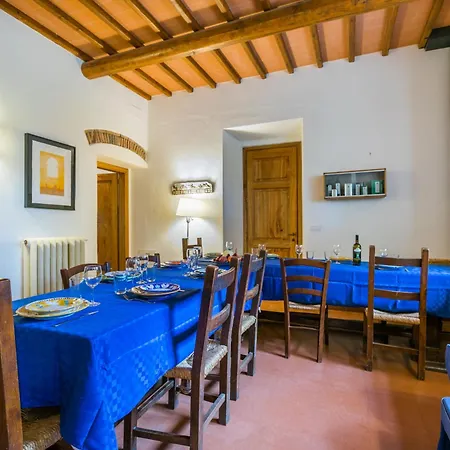 Policleto By Interhome *