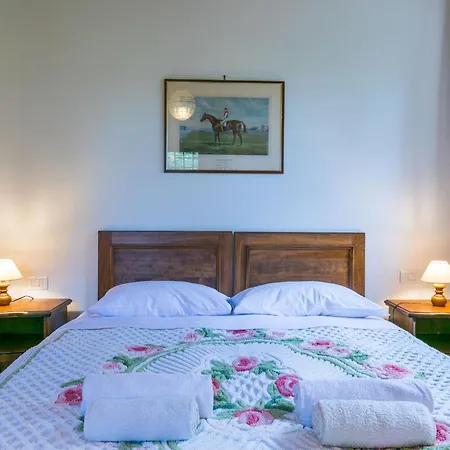 Policleto By Interhome